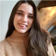 Étudiante douée en anglais